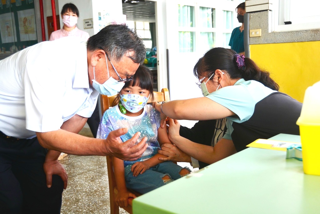 5至11歲施打BNT兒童疫苗 最快5月25日開打